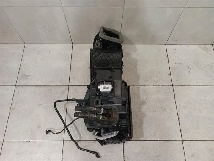 фото №8, Porsche cayman 981 gt4 heater blower 99157301108 lhd двигун