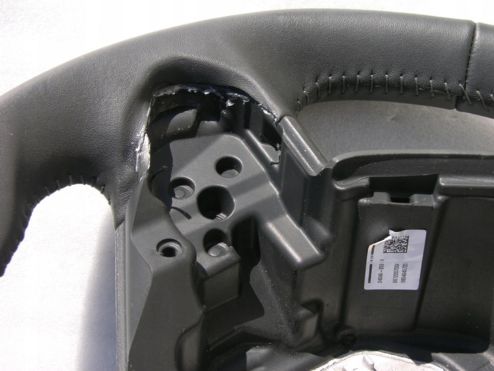 фото №5, Руль peugeot 2008 208 5008 e-208 красивая оригинал