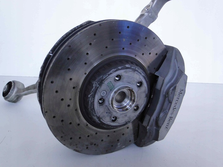 фото №6, Mercedes e w213 213 суппорт переднее левый 4matic amg