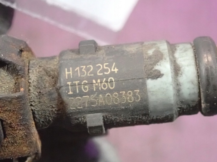 фото №15, Renault megane ii 02-06 1.4 топливная рейка 8200139674c h132254