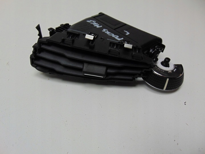 фото №6, Решітка повітропровід консолі ford focus mk3 bm51a014l21bf ліва