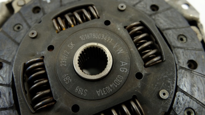 фото №13, Vw fox 1.2 притиск диск зчеплення 03d141031a