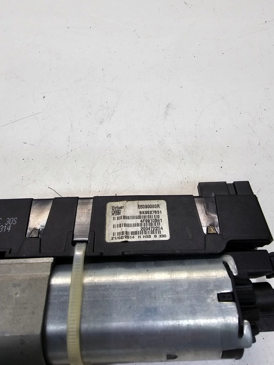 фото №5, Амортизатор електричний кришки лівий зад audi a4 b8 avant 8k9827851c