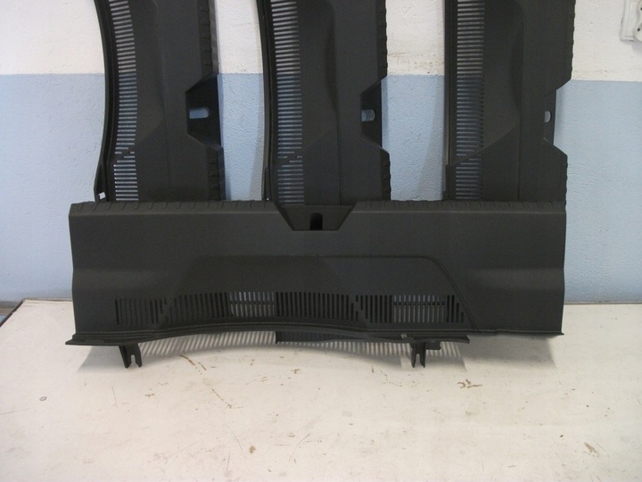 фото №2, Захист ременя багажник зад seat ibiza v 6f0863459c 6f0863459