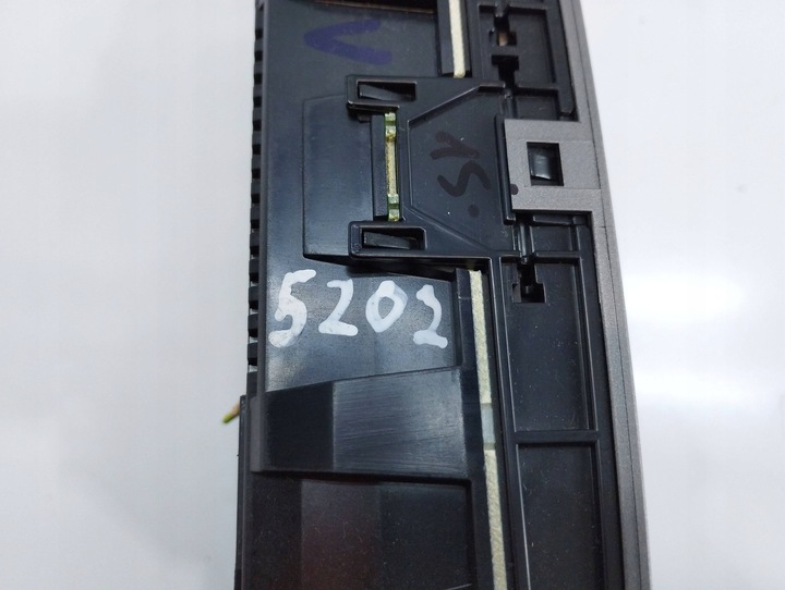 фото №7, Citroen c5 2007 панель кондиционера