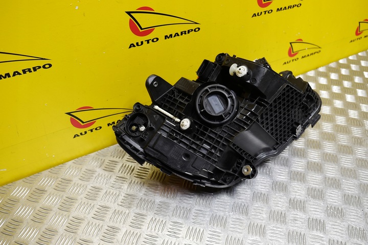 фото №12, Mercedes c w205 2019- фара лампа повний led ліва usa