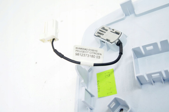 фото №5, St031 opel corsa f лампа потолок перед 9812373180 03 9825205380