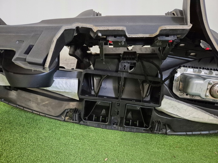 фото №14, Bmw f30 f32 f34 f36 консоль панель раздаточная капот подушка безопасности подушка oem