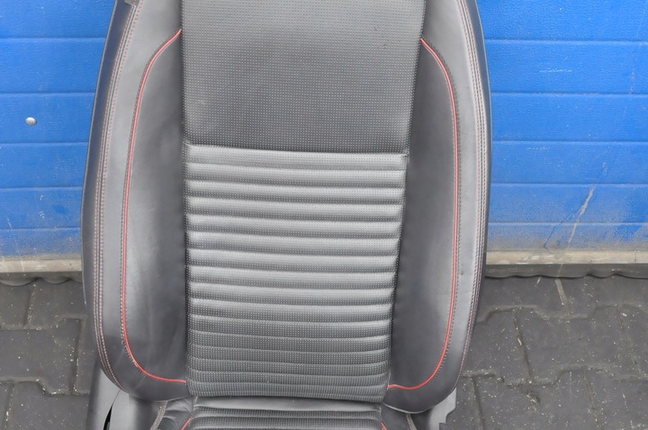 фото №11, Land rover discovery l550 рестайлинг сиденья диван обшивки кожа туннель англичанин