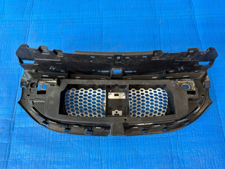фото №6, Smart fortwo a453 a4538855700 решётка радиатора oem oem номер