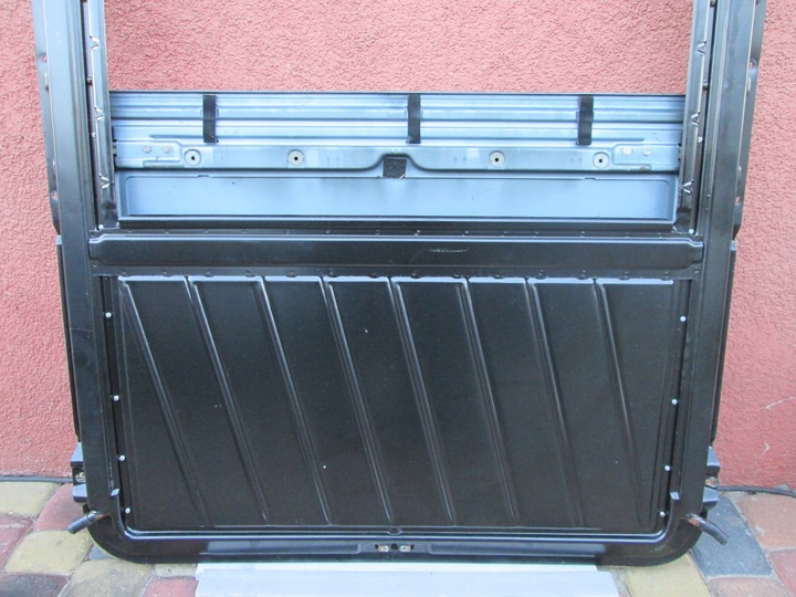 фото №5, Mercedes w124 e sedan универсал люк направляющая