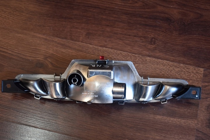 фото №15, Лампа бампера противотуманная зад peugeot 208 i eu