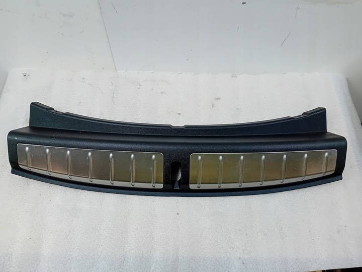 фото №1, Bmw x2 f39 защита ремня зад порога багажника 7428115