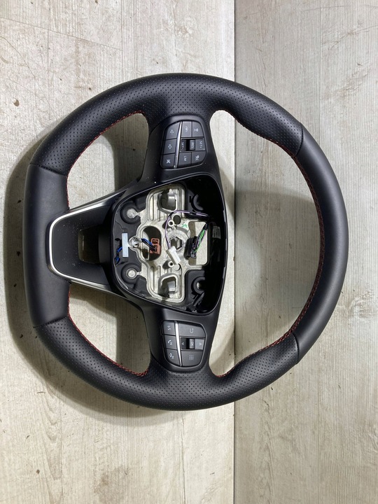 фото №1, Ford focus mk4 2024 руль st line