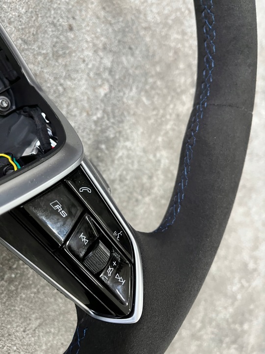 фото №8, Audi a6 c8 4k rs6 rs7 кермо ручка алькантара jak нова