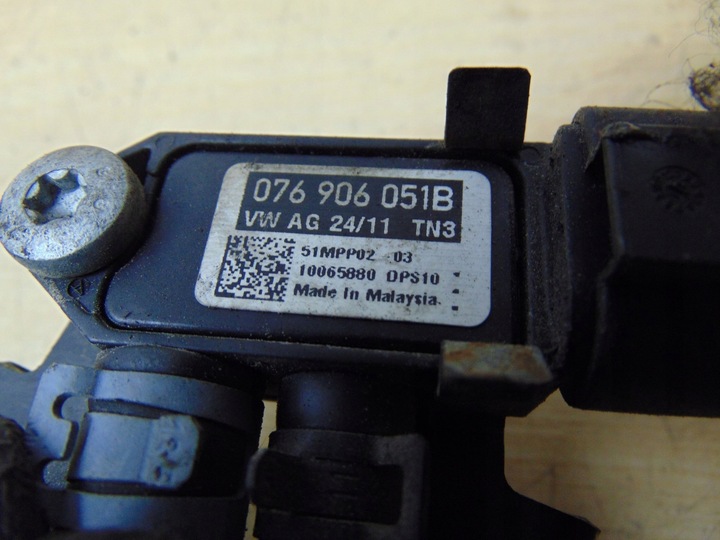 фото №5, Датчик клапан тиску вихлопних газів vw caddy 076906051b