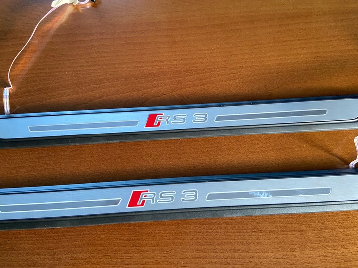 фото №3, Планки порогові підсвічуваний audi a3 rs3