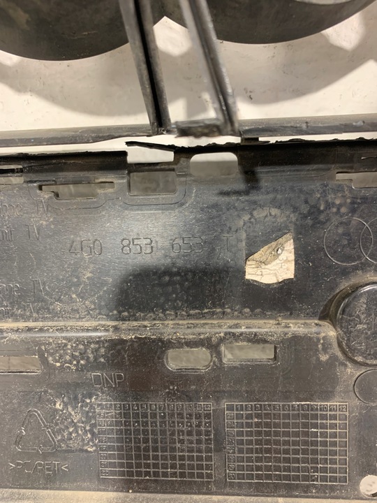 фото №8, Audi a6 c7 4g0 решётка радиатора решётка оригинал