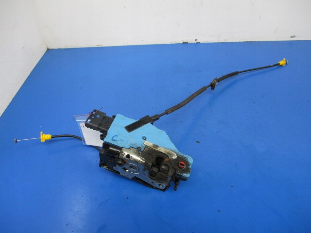 фото №1, Peugeot 207 hb замок праві зад 4pin+linki