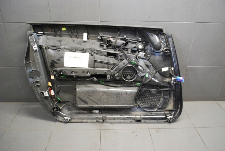 фото №12, Боковина дверь правые перед audi a6 c6 uk 4f1867106a