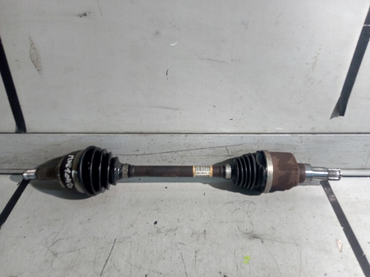 фото №1, Ford fiesta mk8 полуось левая h1b5-3b437-fg 1.0 eb