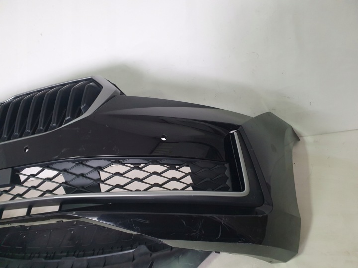 фото №11, Skoda superb iv 3p0 23- бампер перед передній 4 x pdc плита 3p0807221
