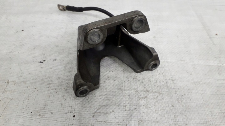 фото №6, Audi a4 b6 a6 3.0 v6 asn лапи двигателя p 8e0199308h