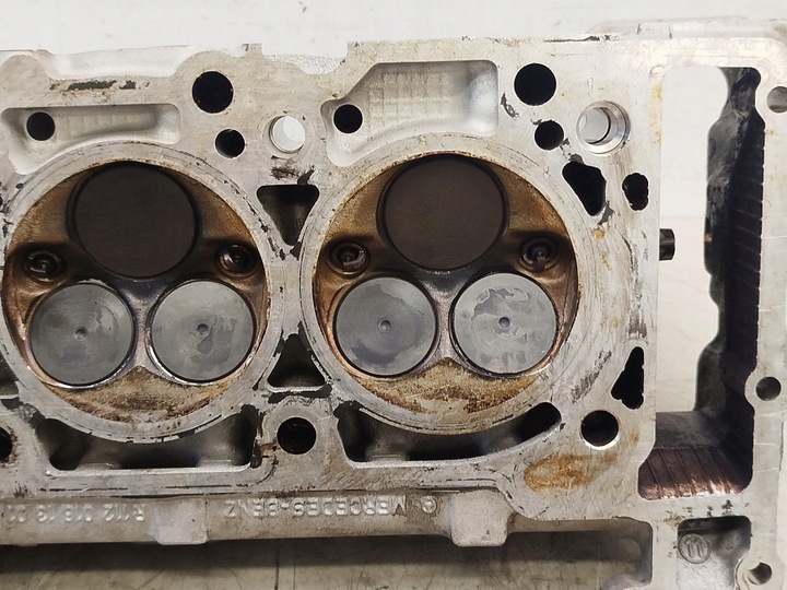 фото №9, Головка двигателя mercedes-benz r1120161301 21 2.6 v6 112913