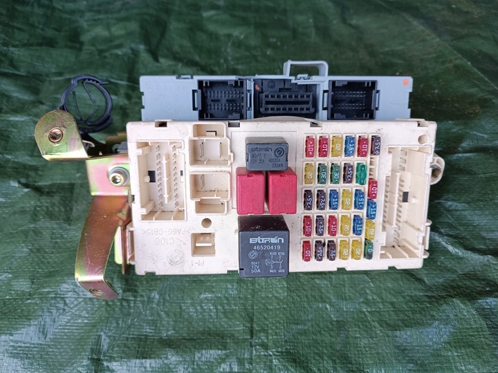фото №9, Коробка предохранителей bsi оригинальный номер c106 alfa romeo 159 1.9 46520419