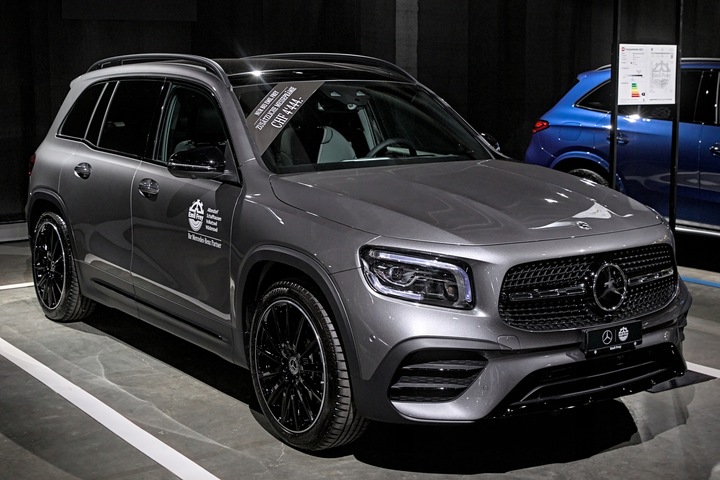 фото №15, Mercedes x247 glb 200 23r коробка предохранителей a1779061102