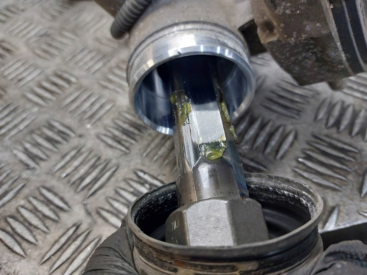 фото №10, Рулевая рейка трансмиссия рулевая bmw e90 320d 6872478 0273010277 2607823