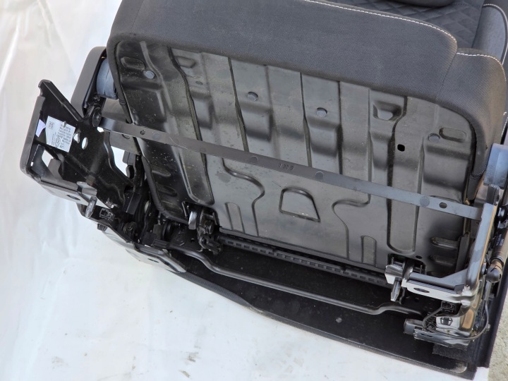 фото №16, Vw sharan ii 7n сиденье iii ряд 7n0trs59