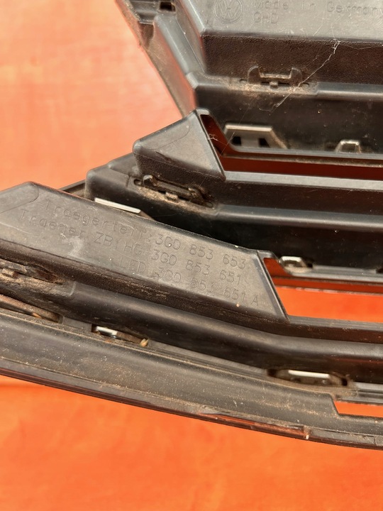 фото №12, Vw passat b8 3g0 рестайлінг 19- решітка радіатора решітка бампера перед переднє 3g0853653n