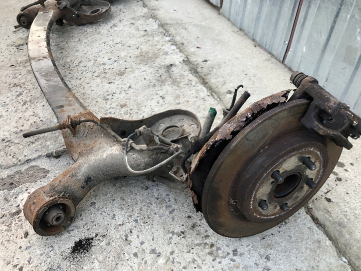 фото №5, Балка зад підвішування toyota urban cruiser 4x4