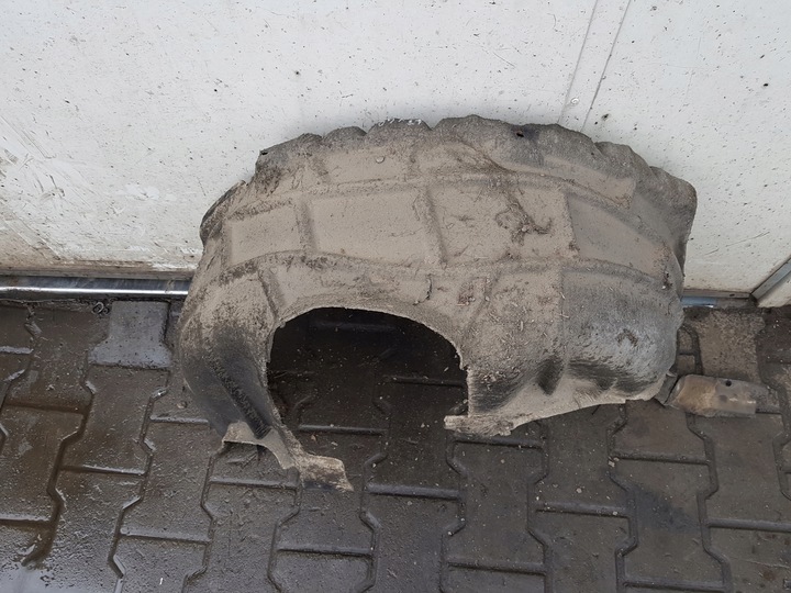 фото №2, Volvo v40 2 ii 12-19r подкрылок левая зад