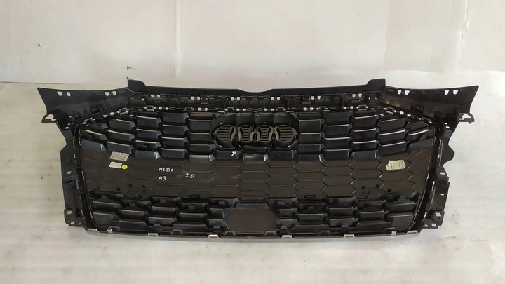 фото №7, Решётка радиатора решётка audi a3 8y