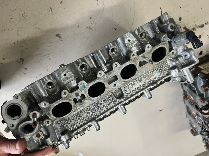 фото №10, Honda hr-v ii 1.5b l15b4 головка вали