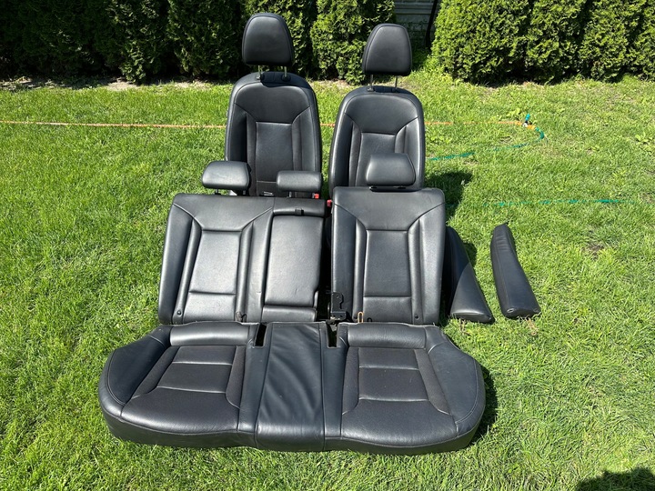 фото №1, Сидіння диван шкіра комплект hyundai i40 універсал електричний