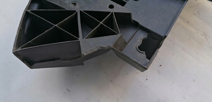 фото №10, Renault megane iii рестайлінг захист плита pod двигун 622355333r 13r-