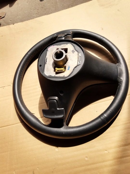 фото №9, Mercedes c w204 amg руль+ подушка подушка a2044603303 a0008605702