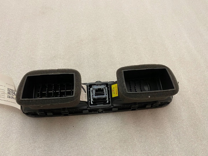 фото №6, Hyundai kona i насадки / ґрати середнього повітропровід панелі розподільчої