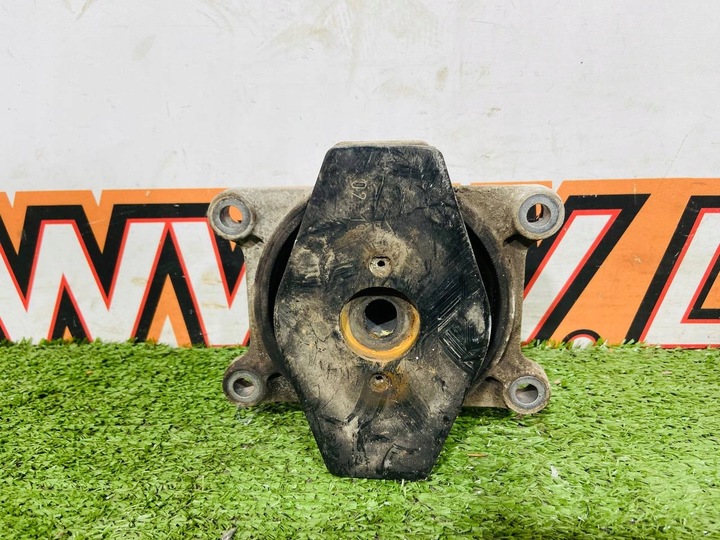 фото №12, Кронштейн двигуна jaguar i-pace x590 j9d3-7m121-ad