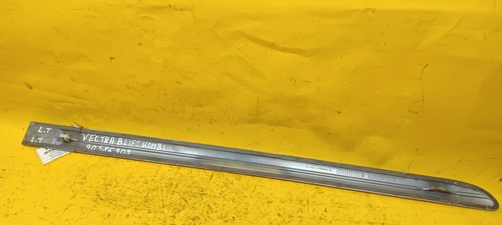 фото №11, Планка дверь левый зад vectra b fl 90586909 серебряная z157