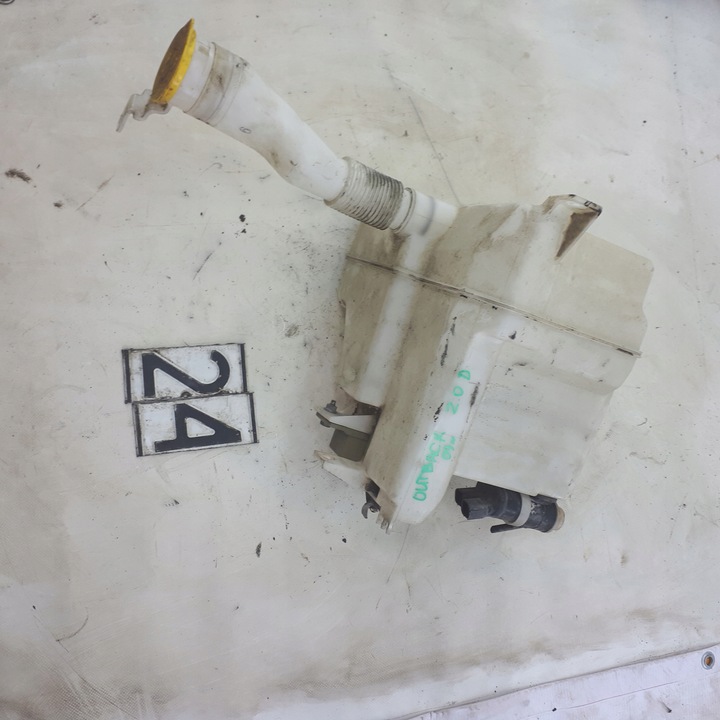 фото №1, Subaru outback 2.o d 09r бак склоомивача