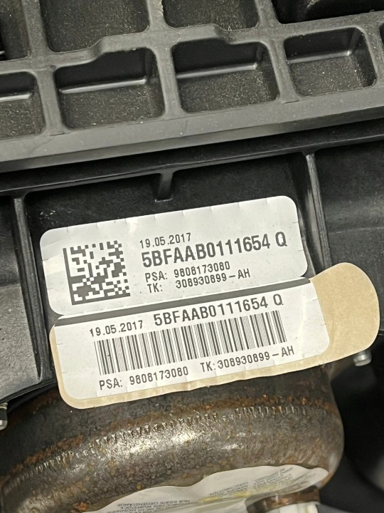 фото №13, Торпедо консоль подушка пассажира peugeot expert iii 3 iv 4 9808173080 европа