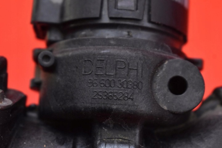 фото №7, Дроссельная заслонка 9660030380 citroen c3 picasso 1.6 hdi 92 km 12-16