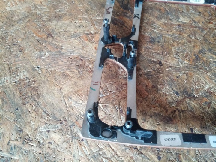 фото №10, Mercedes w203 рамка консоли радио дерево