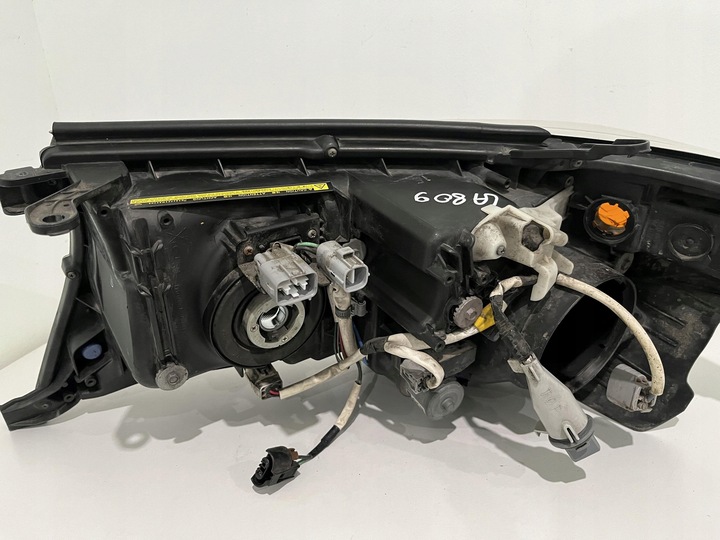 фото №11, Toyota land cruiser 200 лампа правий перед