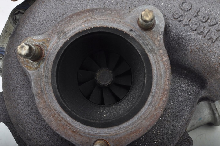 фото №7, Toyota avensis iii t27 2.0 d4d 126km турбина 17201-0r080