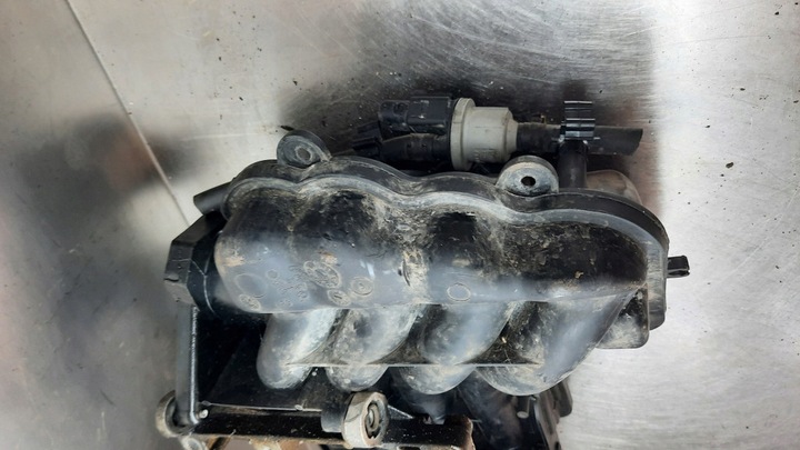фото №7, Коллектор всасывающий vw golf v 1.6b 07r 06a133185ls
